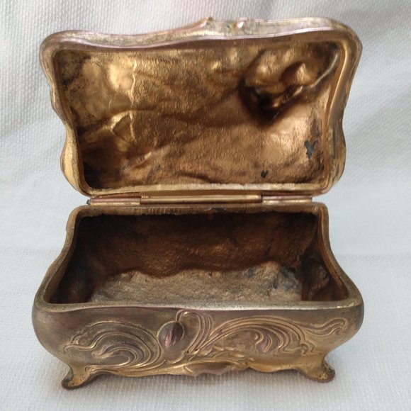 🎬Vintage🎬 ART NOUVEAU CASKET JEWELRY BOX - Picture 2 of 9